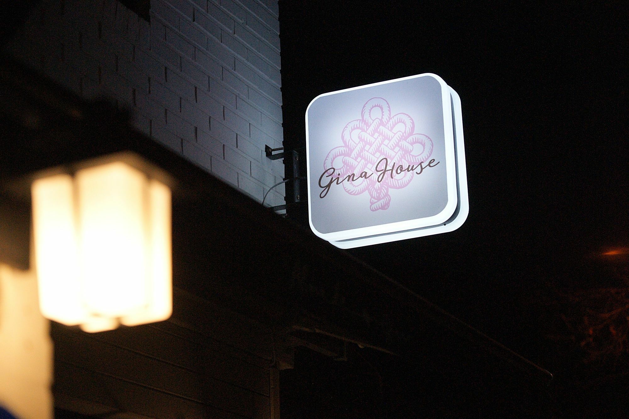Gina House Hotel